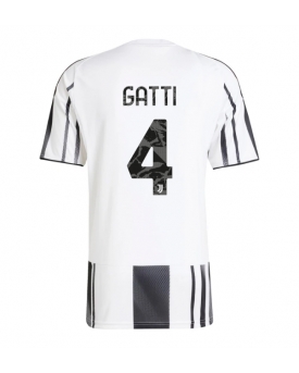Billige Fotballdrakt Juventus Federico Gatti #4 Replika Hjemmedrakt 2025-26 Kortermet Billige Fotballdrakt Juventus Federico Gatti #4 Replika Hjemmedrakt 2025-26 Kortermet